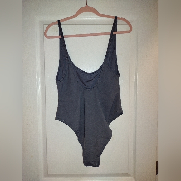 Skims one piece swim suit 2X - Size 2XL Skims Swim Suit Gun Metal Gray - Picture 2 of 5